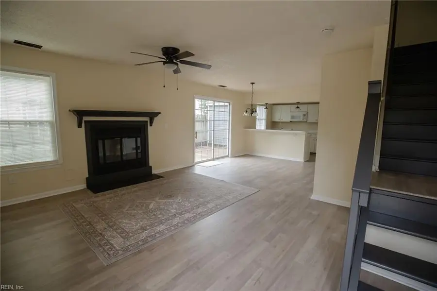618 Ridge Circle, Chesapeake, VA 23320 - #2