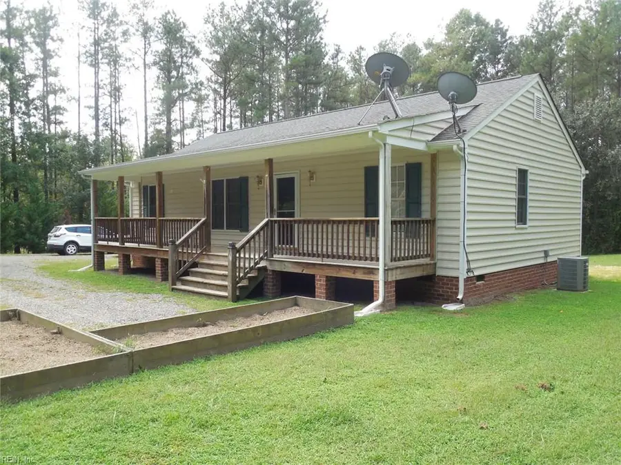 3999 Custis Millpond Road, West Point, VA 23181 - #2