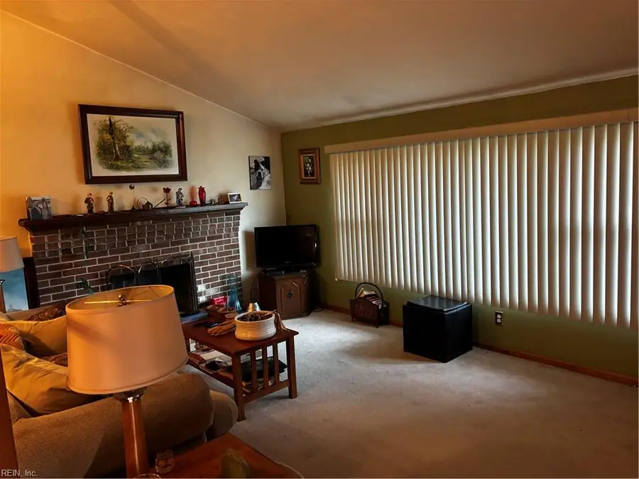 648 Charlecote Drive, Virginia Beach, VA 23464 - #2