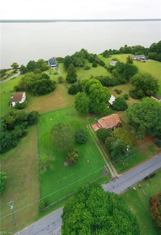 6092 Allmondsville Road, Gloucester, VA 23061 - #3