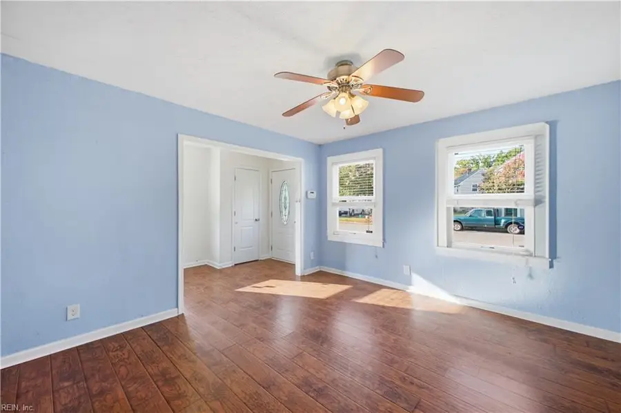 10 Alden Avenue, Portsmouth, VA 23702 - #3
