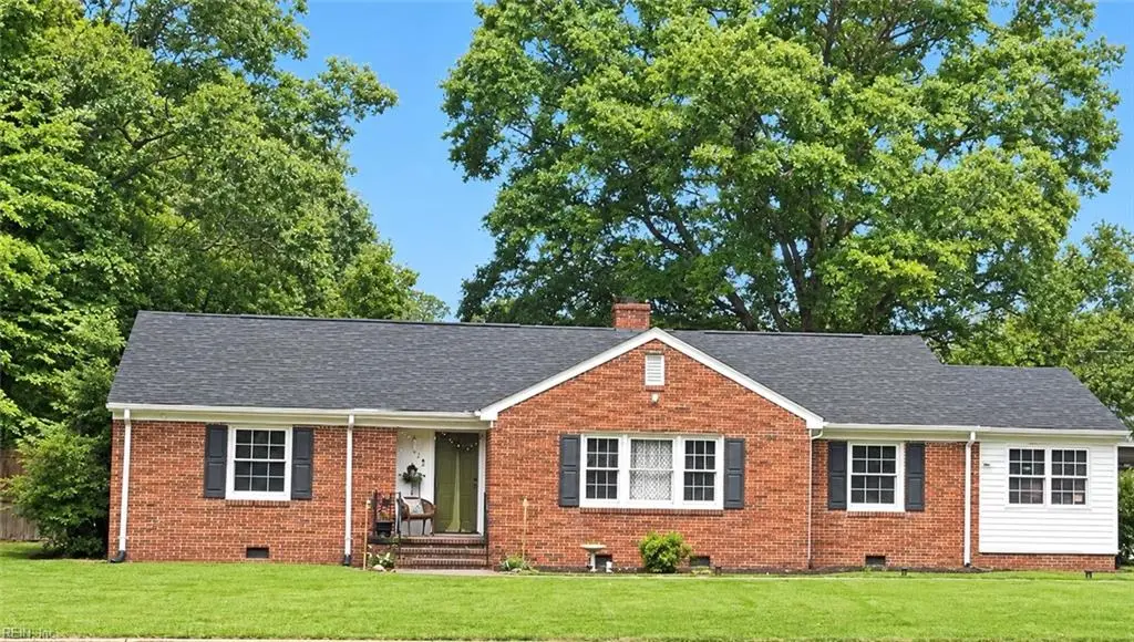 413 N College Drive, Franklin, VA 23851 - #1