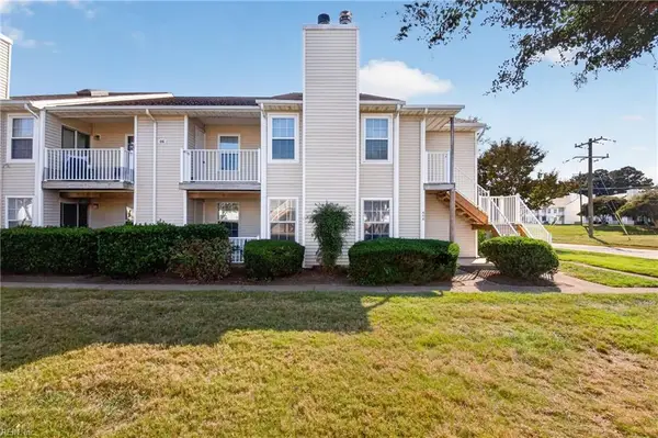 608 Spire Court, Virginia Beach, VA 23462