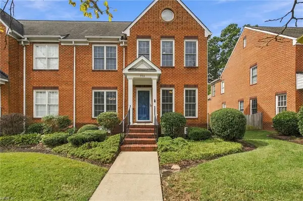 303 Herman Melville Avenue, Newport News, VA 23606