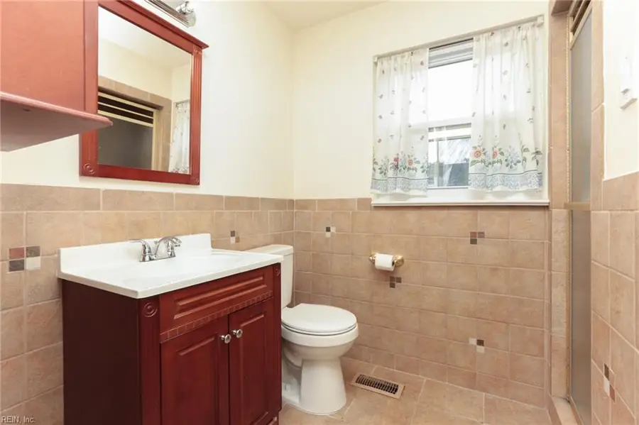 7812 Restmere Road, Norfolk, VA 23505 - #3