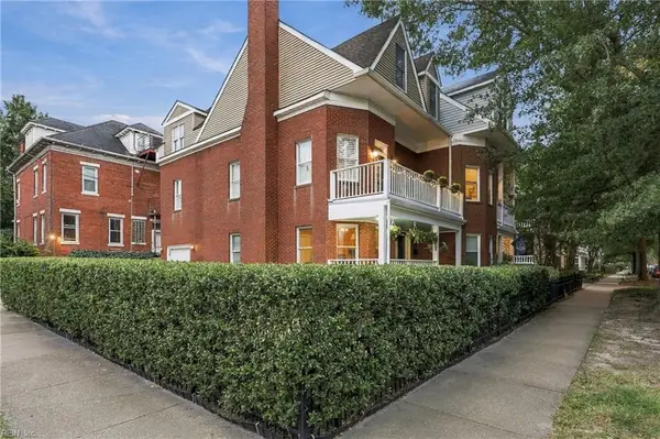 1342 Stockley Gardens, Norfolk, VA 23517