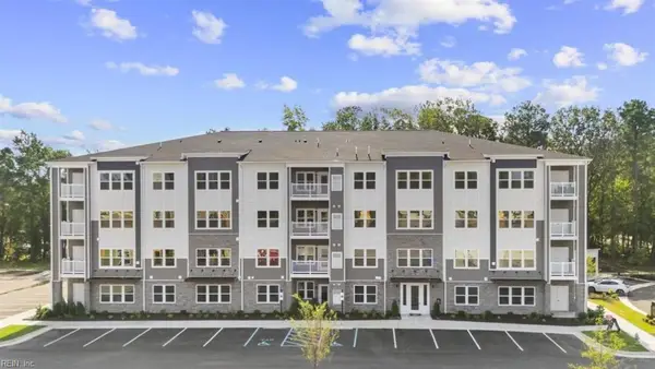 7102 Bridgeway Drive #203, Suffolk, VA 23435