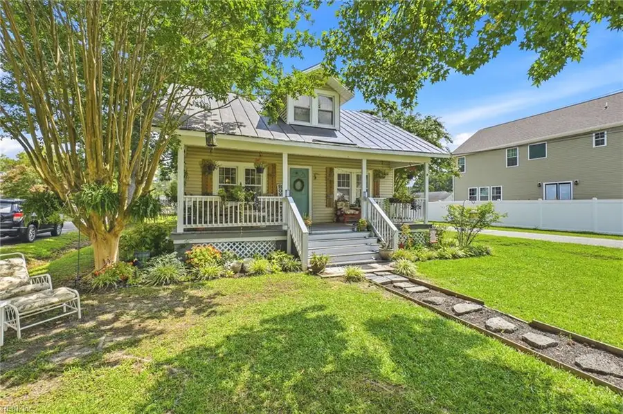 944 Bells Rd Road Road, Chesapeake, VA 23322 - #2