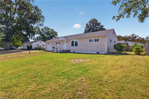 2125 Dean Drive, Norfolk, VA 23518