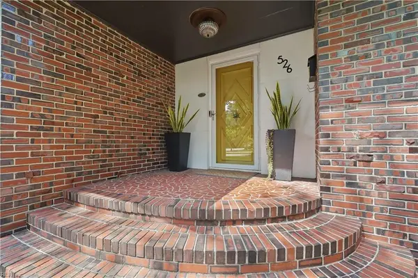 526 Butterworth Street, Norfolk, VA 23505