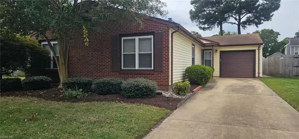 925 N Scarlet Oak Court, Chesapeake, VA 23320