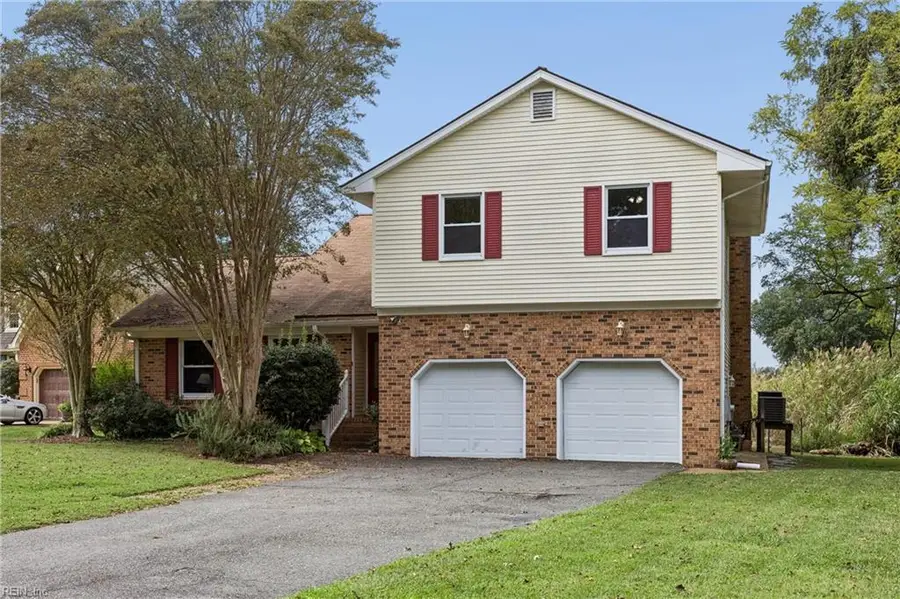 92 Oakville Drive, Hampton, VA 23669 - #3