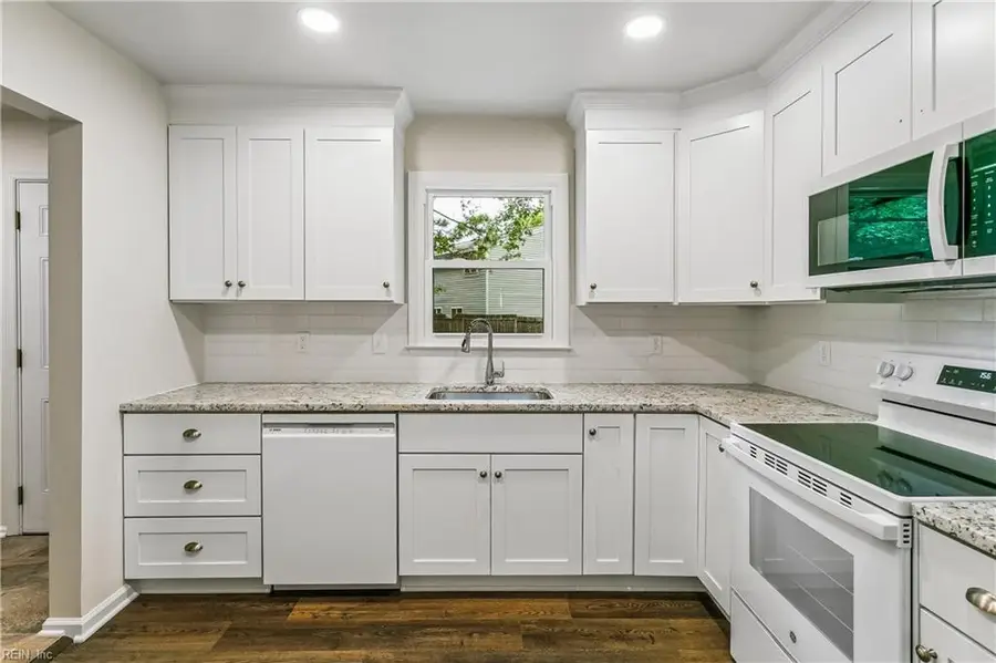 3 Alpine Street, Newport News, VA 23606 - #3