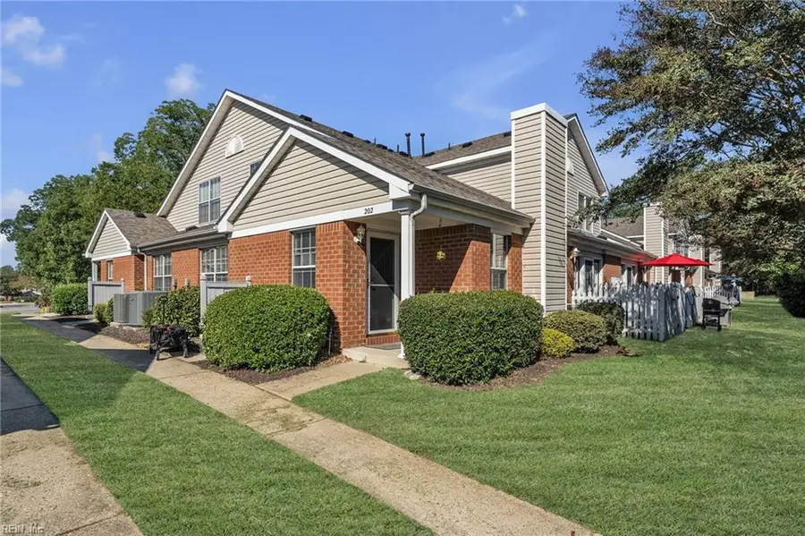 202 Westgate Circle, Williamsburg, VA 23185 - #2