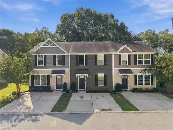 1202 Lakeview Cove, Smithfield, VA 23430