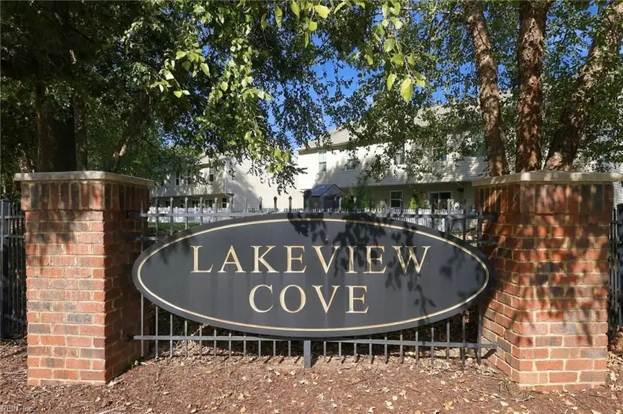 1202 Lakeview Cove, Smithfield, VA 23430 - #2