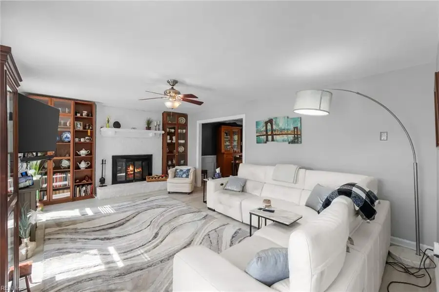 1316 Oregon Crossing, Chesapeake, VA 23322 - #3