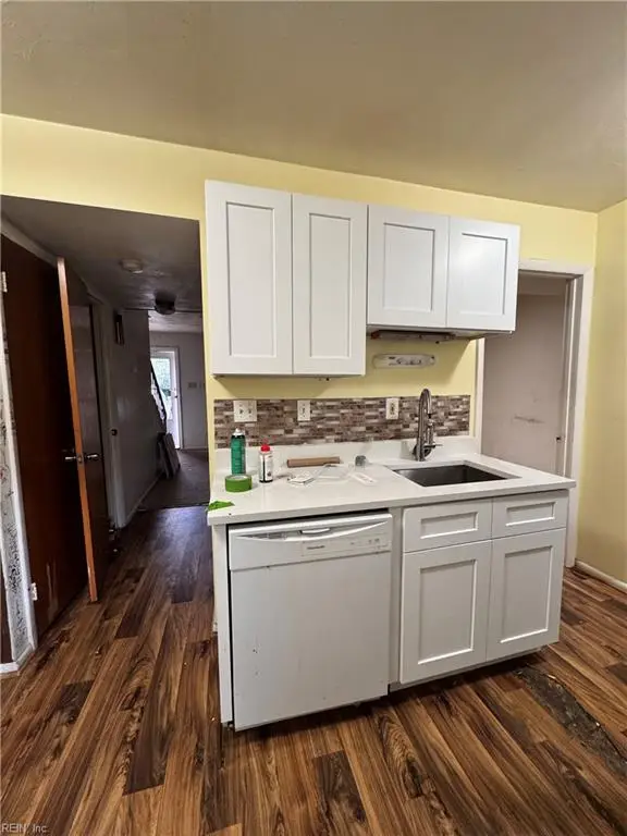 3673 Bancroft Drive Drive, Virginia Beach, VA 23452 - #2
