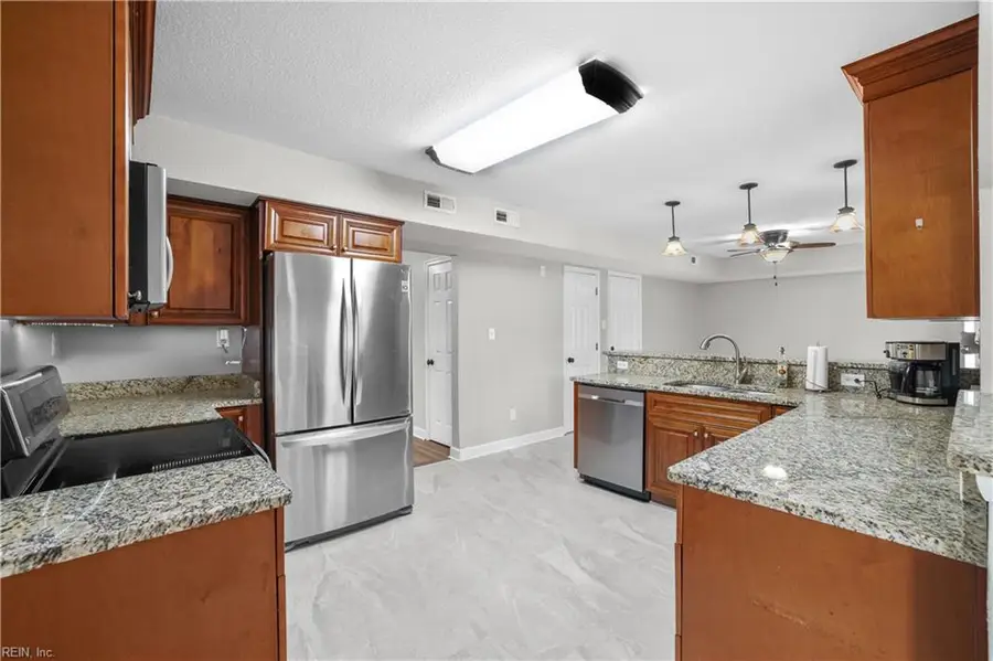 3701 Gladstone Drive, Virginia Beach, VA 23452 - #3