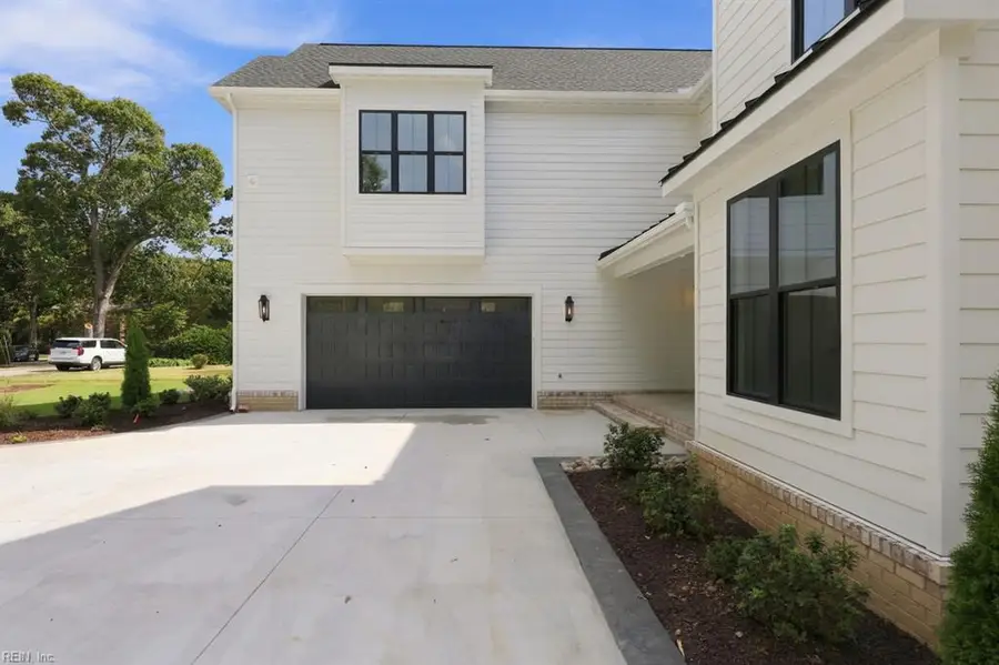 1121 Windsor Road, Virginia Beach, VA 23451 - #3