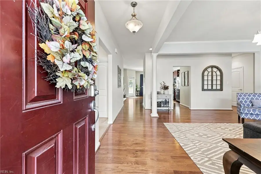 525 Hanbury Road W, Chesapeake, VA 23322 - #3