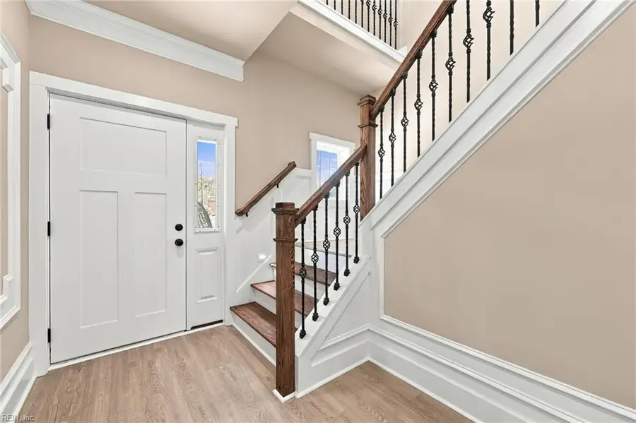 37 Buxton Avenue, Newport News, VA 23607 - #3