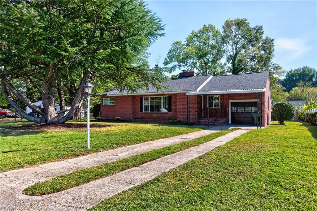 146 Cambridge Place, Hampton, VA 23669 - #1