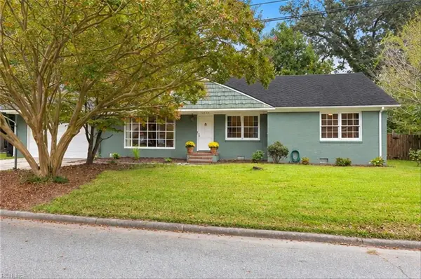 1610 Crescent Drive, Elizabeth City, NC 27909