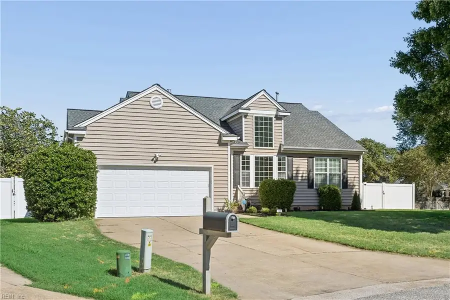108 Paula Court, Yorktown, VA 23693 - #2