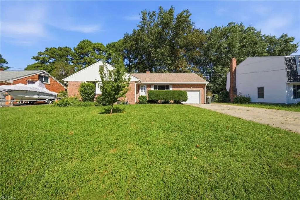 4 Bramston Drive, Hampton, VA 23666 - #1