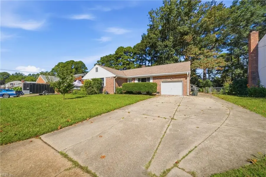 4 Bramston Drive, Hampton, VA 23666 - #2