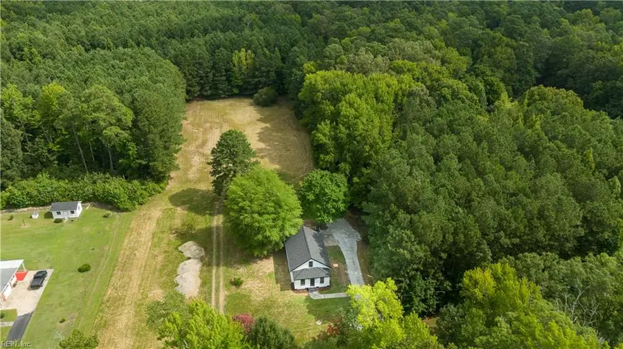 9509 Line Fence Road, Hayes, VA 23072 - #2