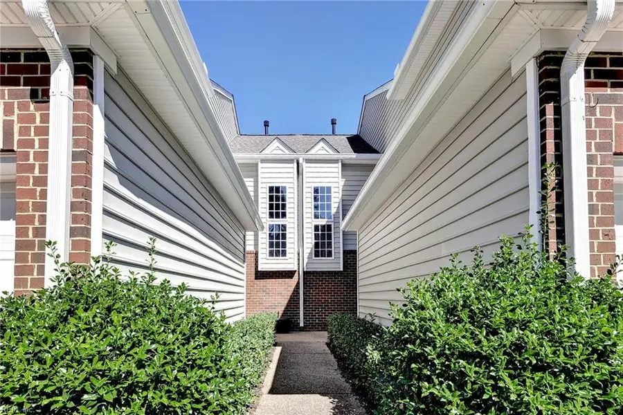 4504 Beacon Hill Drive, Williamsburg, VA 23188 - #2