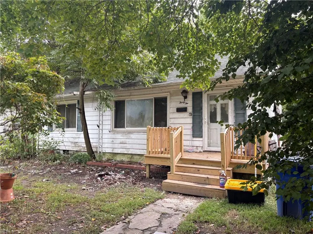 32 Dwight Road, Newport News, VA 23601 - #1