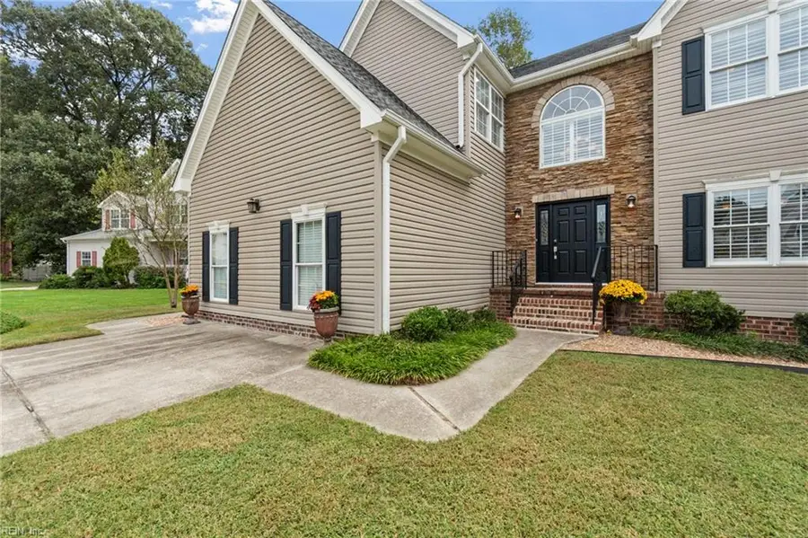 809 Leleon Court, Chesapeake, VA 23322 - #2