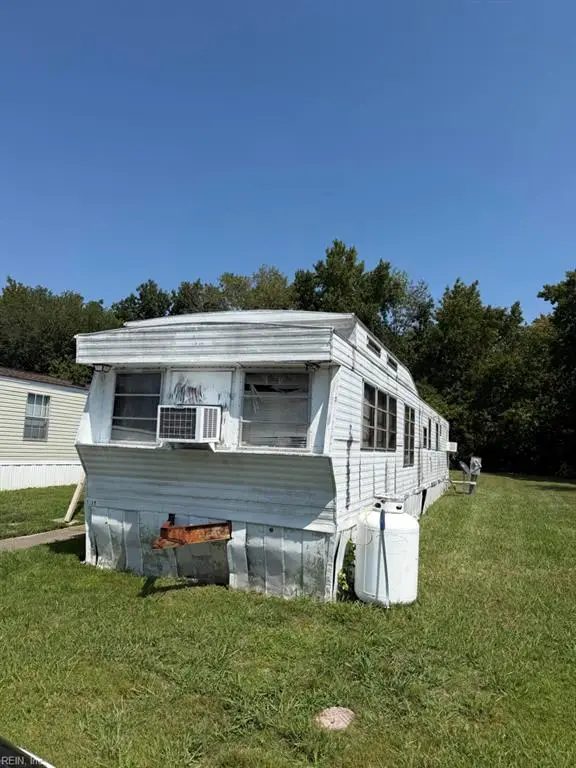 1328 Hawk Avenue, Virginia Beach, VA 23453 - #1