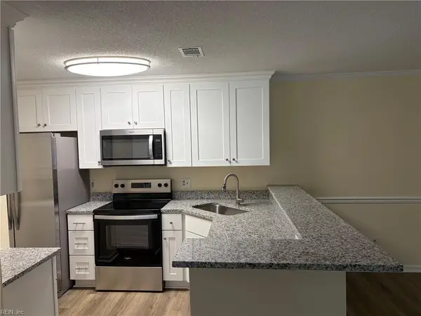 880 Drift Tide Drive, Virginia Beach, VA 23464