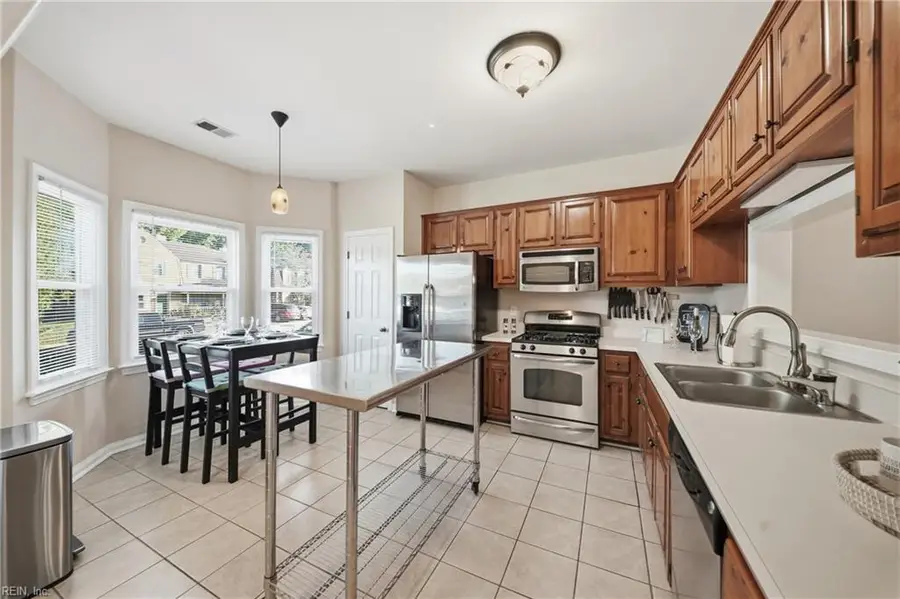 758 Creekside Crescent, Chesapeake, VA 23320 - #3
