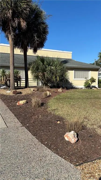 2115 Lynnhaven Circle, Virginia Beach, VA 23451