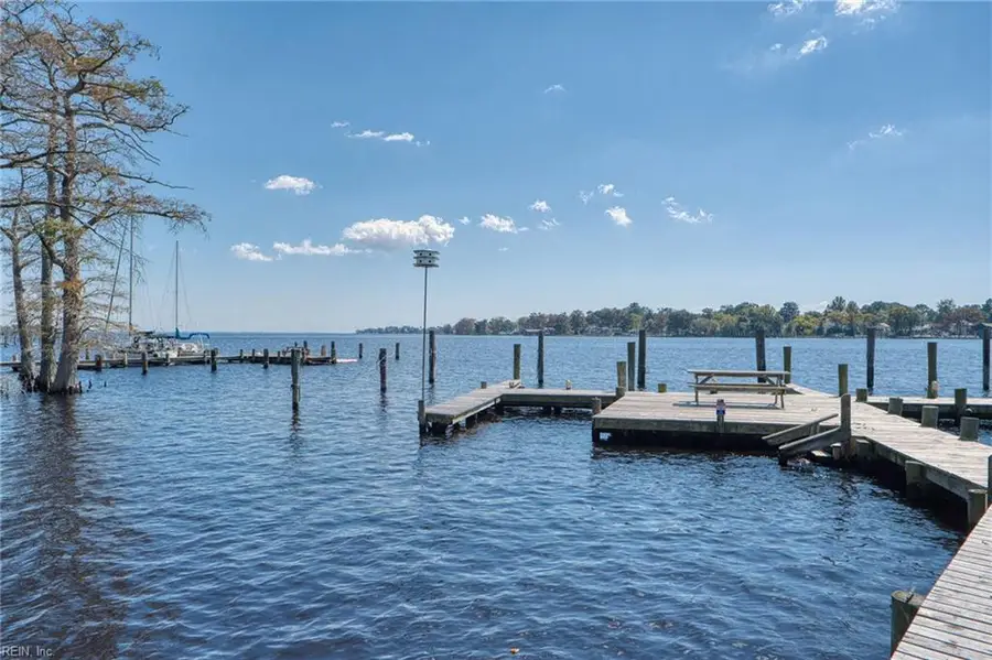 7 Gardner Point Drive, Courthouse, NC 99999 - #3