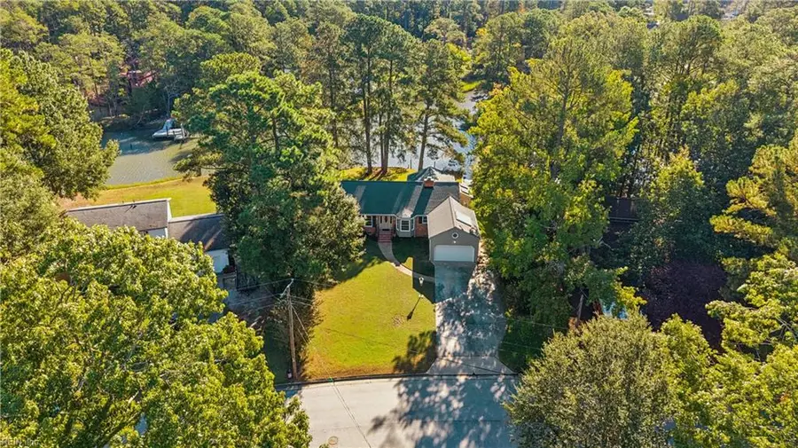 22 Hansom Drive, Poquoson, VA 23662 - #2