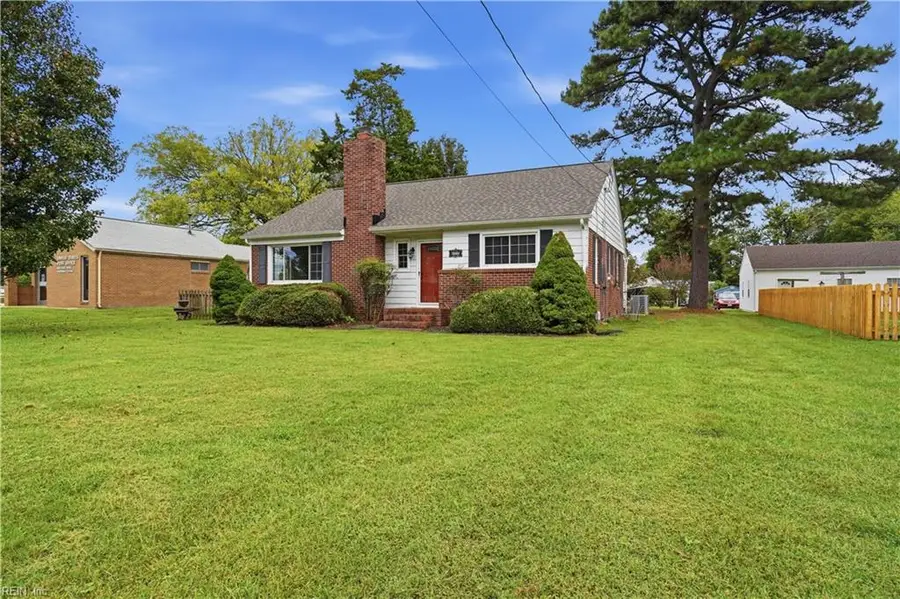20504 Todd Avenue, Balthrope, VA 23304 - #2