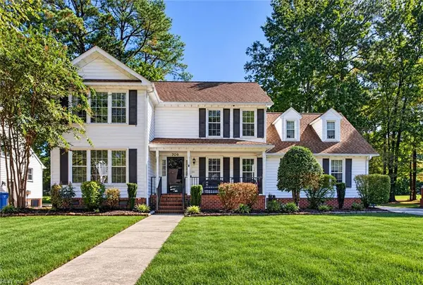 709 Aguila Drive, Chesapeake, VA 23322