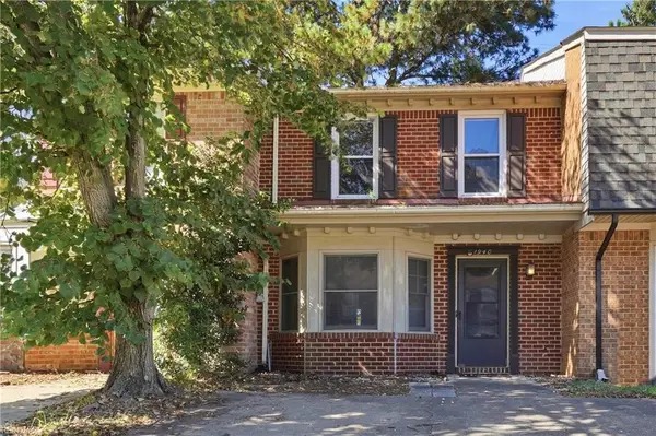 1940 Candlelight Drive, Chesapeake, VA 23325