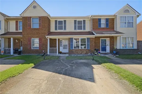 708 Nottaway Drive, Chesapeake, VA 23320