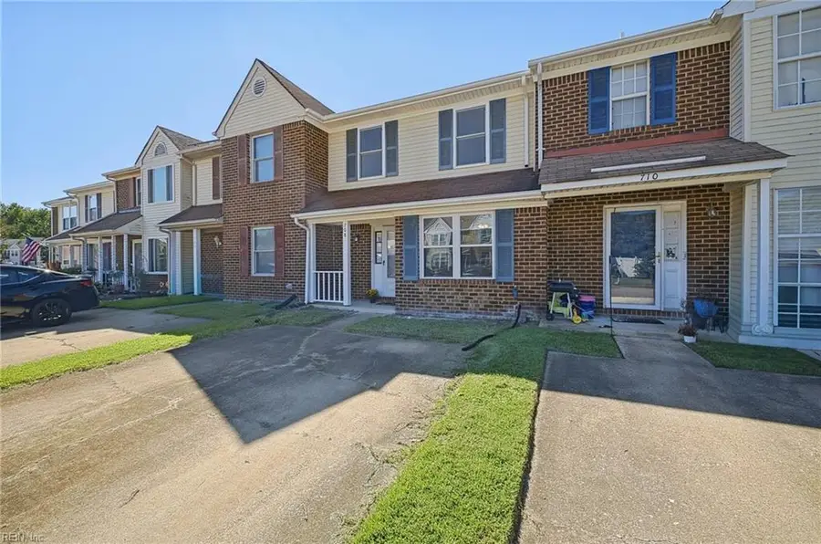 708 Nottaway Drive, Chesapeake, VA 23320 - #3