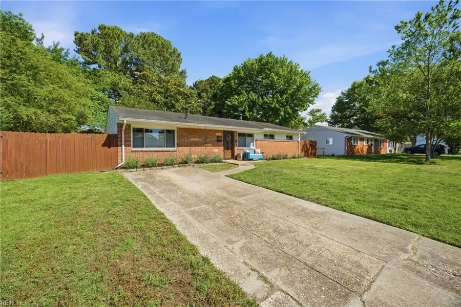 752 Lynch Lane, Virginia Beach, VA 23455 - #3