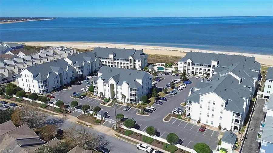 3150 Silver Sands Circle #303, Virginia Beach, VA 23451 - #2