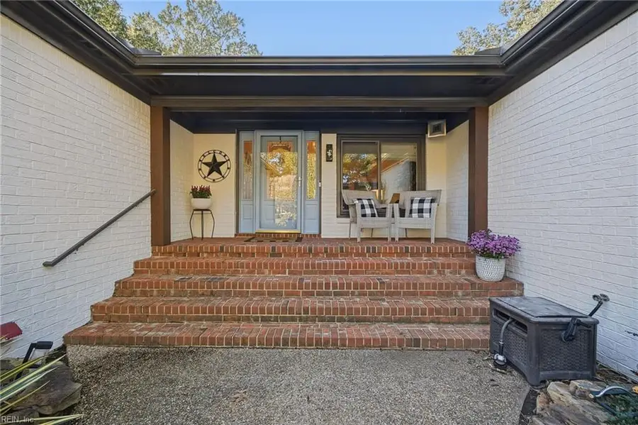530 San Pedro Drive, Chesapeake, VA 23322 - #3
