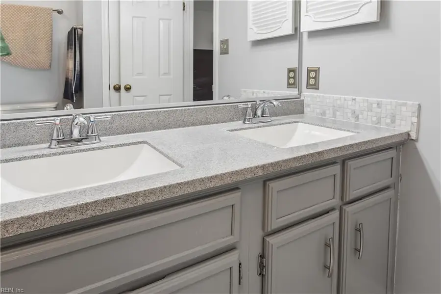 13 Phyllis Lane, Hampton, VA 23666 - #3